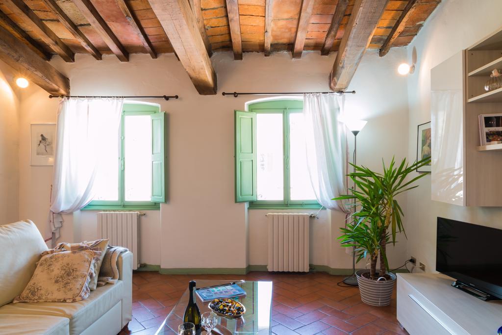 Appartamento Il Glicine Pistoia Exterior photo