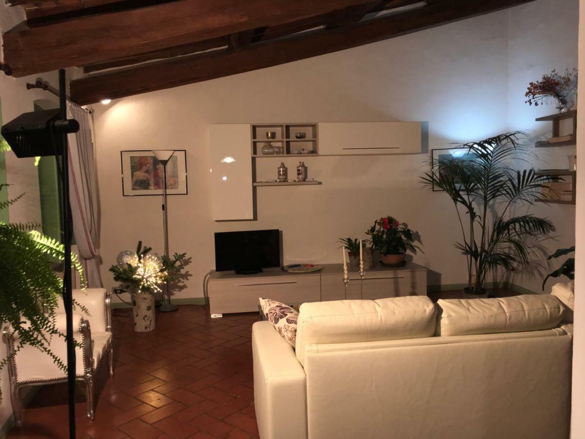 Appartamento Il Glicine Pistoia Exterior photo